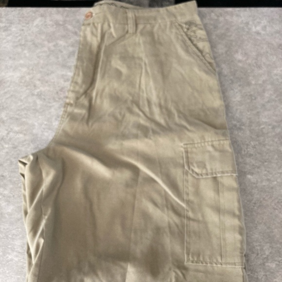 Quicksilver board shorts - Picture 1 of 1